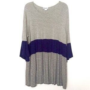 Spin USA Colorblock Bell Sleeve Blouse 3X Gray